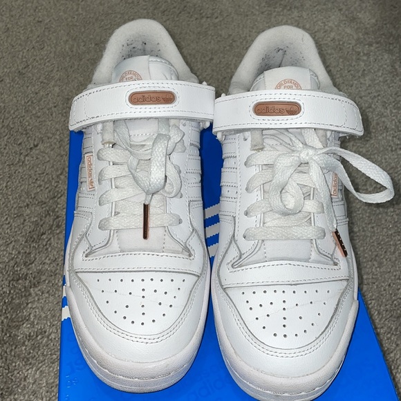 Adidas Forum Low Size 6 - Picture 11 of 13